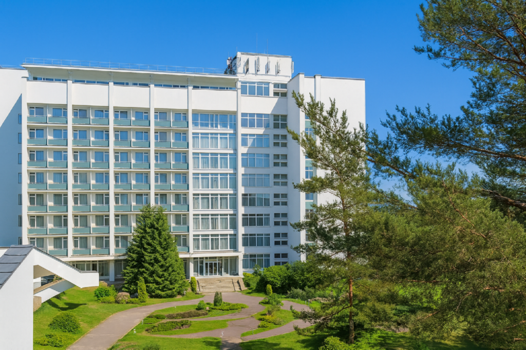 ТОП-10 санаториев в Ленинградской области — лучшие места для лечения и отдыха